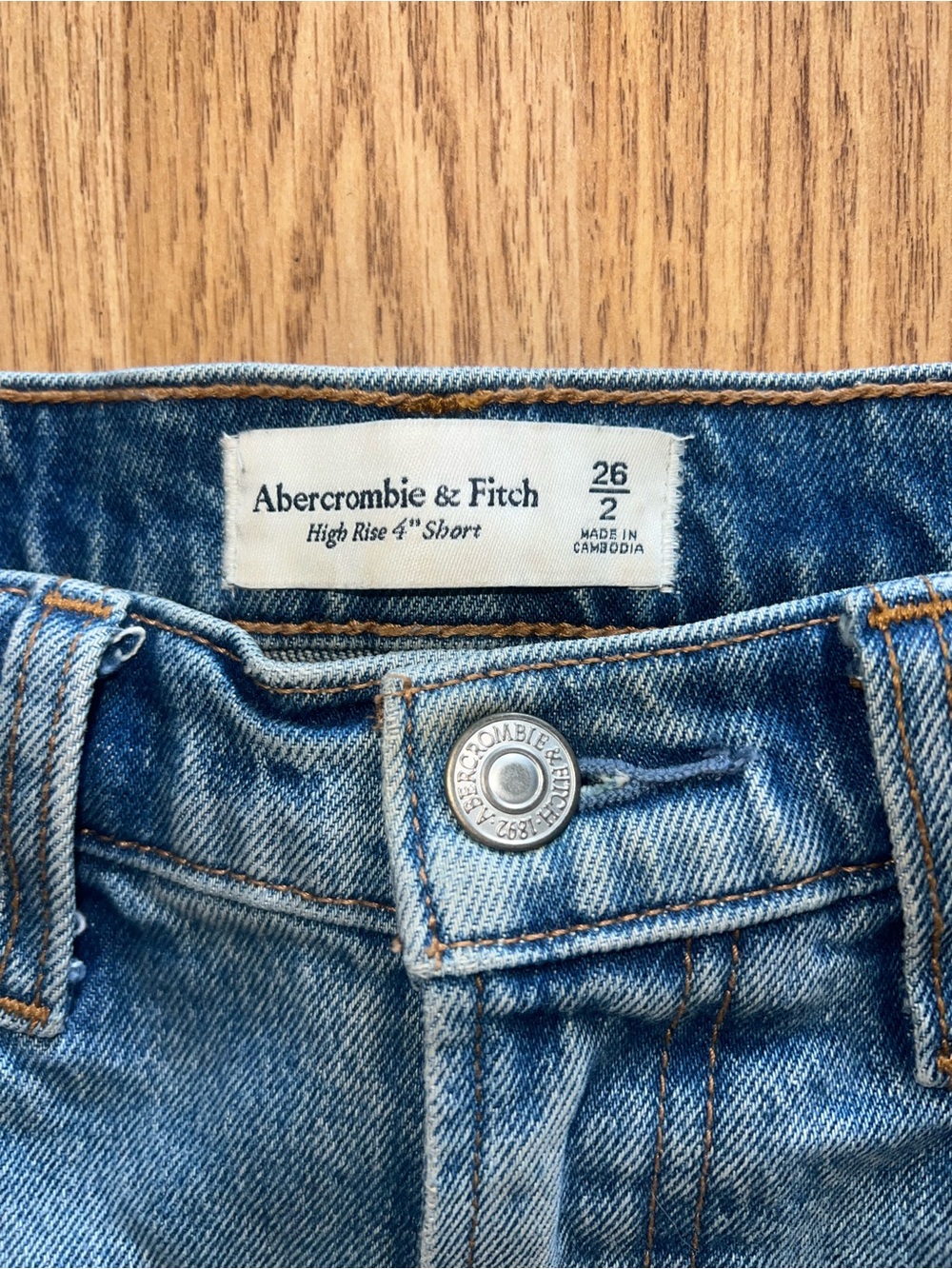 Abercrombie & Fitch Jean Shorts - Picture 2 of 3